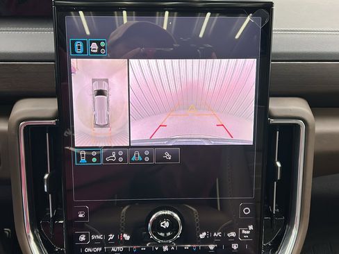 Used 2025 GMC Yukon XL Denali Ultimate image 20