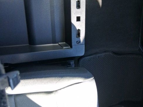 New 2026 Ford F250 XLT w/ FX4 Off-Road Package image 33