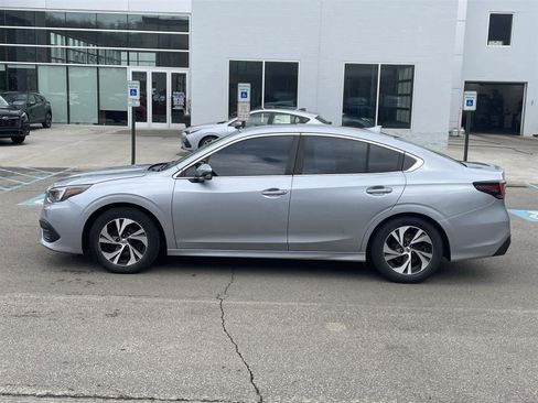 Used 2021 Subaru Legacy Premium image 2