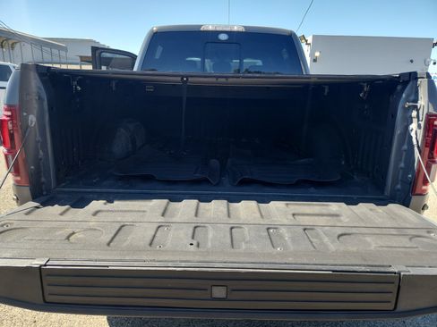 Used 2018 Ford F150 Raptor w/ Equipment Group 802A Luxury AWD/4WD image 21