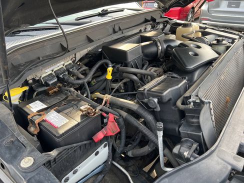 Used 2012 Ford F250 Lariat w/ Chrome Pkg image 40