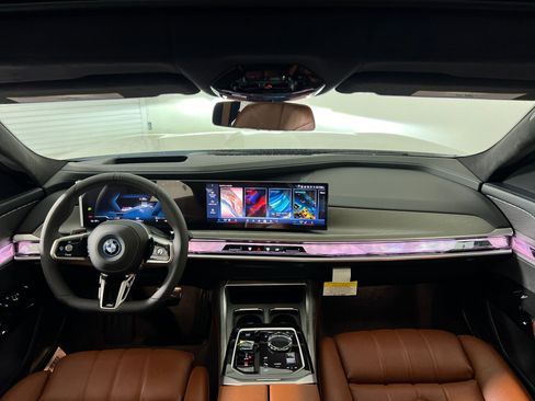 New 2026 BMW i7 eDrive50 w/ M Sport Package image 16