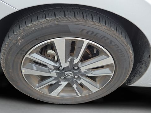 Used 2024 Nissan Versa S w/ S Plus Package FWD image 29