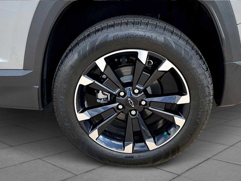 Used 2026 Chevrolet Equinox RS w/ Convenience Package III image 10