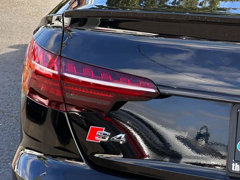 Used 2020 Audi S4 Premium Plus w/ Premium Plus Package AWD/4WD image 42