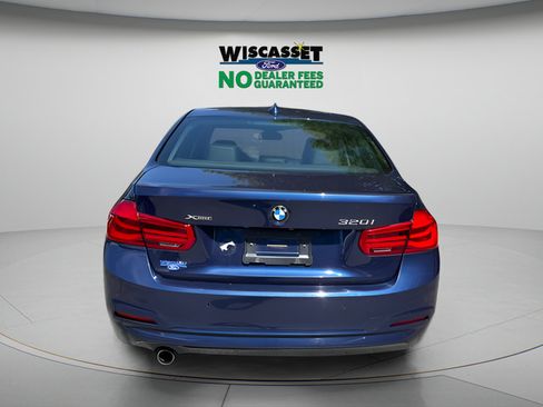 Used 2017 BMW 320i xDrive Sedan AWD/4WD image 26