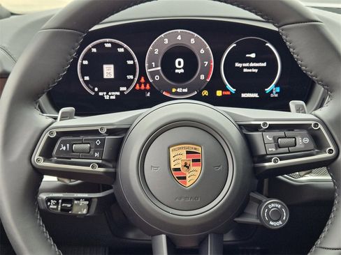 New 2025 Porsche Cayenne S image 18