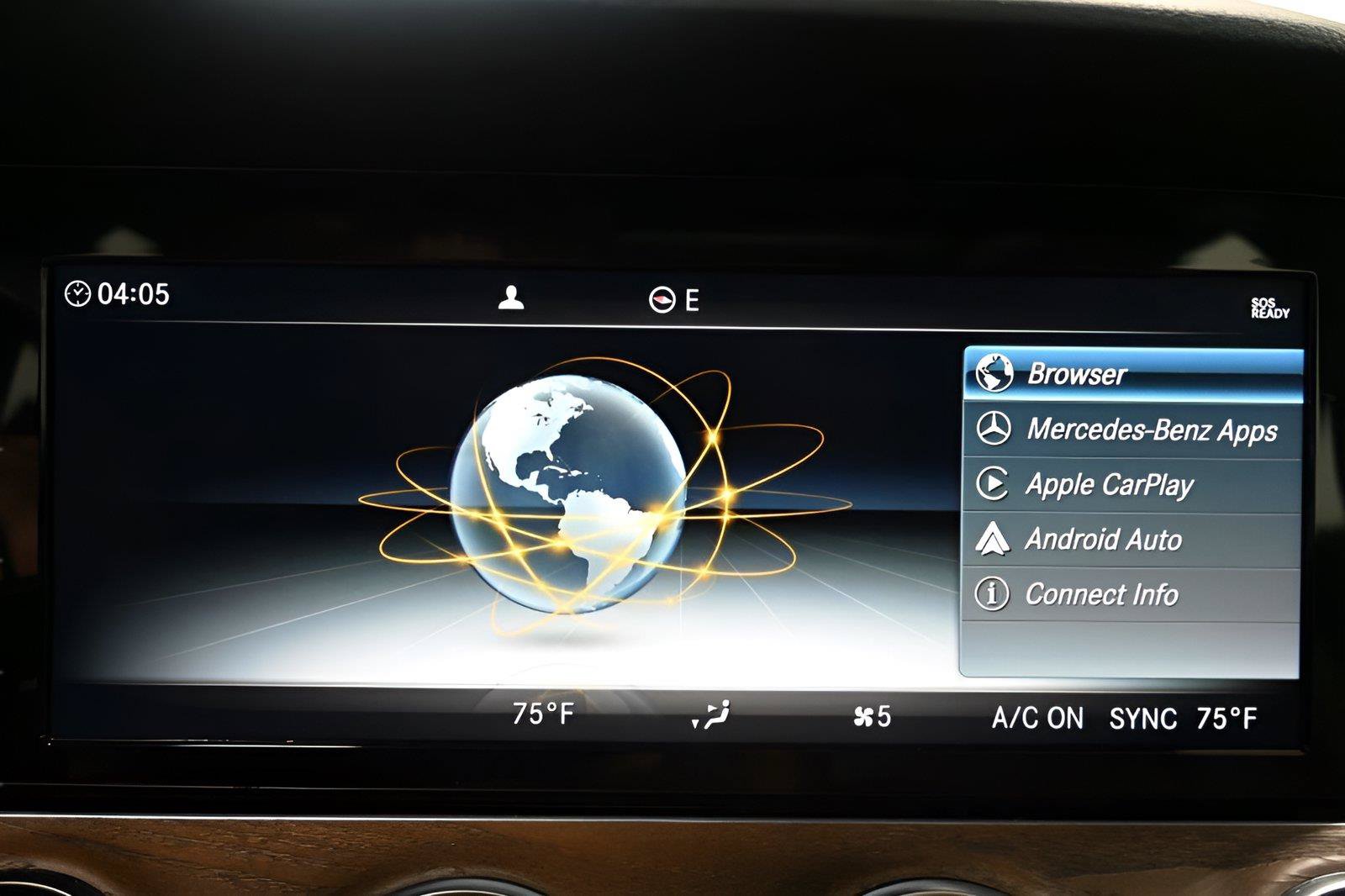 Used 2018 Mercedes-Benz E 400 4MATIC Wagon w/ Premium 1 Package image 29