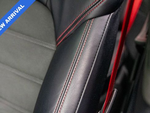 Used 2023 Porsche Macan GTS w/ GTS Sport Package image 15