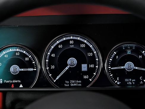 Used 2021 Rolls-Royce Cullinan AWD/4WD image 27