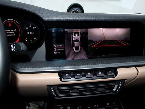 Used 2021 Porsche 911 Carrera S image 34