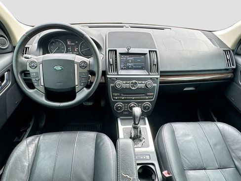 Used 2014 Land Rover LR2 AWD/4WD image 24