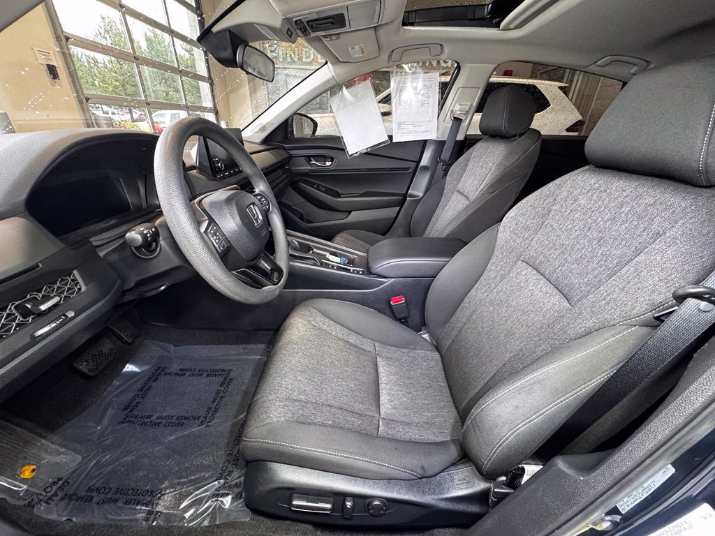 Used 2024 Honda Accord EX image 18