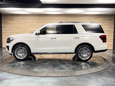 Used 2024 Ford Expedition Limited AWD/4WD image 20