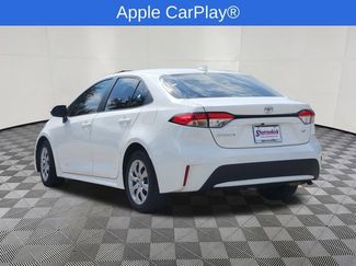 Used 2022 Toyota Corolla LE FWD video 3