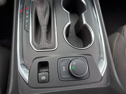 Used 2020 Chevrolet Traverse LS w/ LPO, Blackout Package image 32