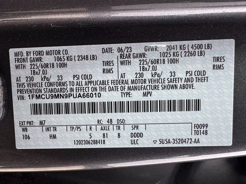 Certified 2023 Ford Escape ST-Line w/ Tech Pack #1 image 9