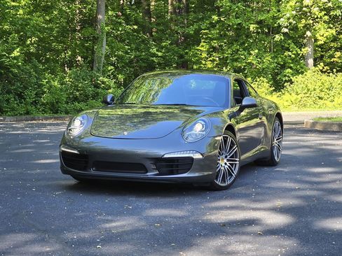 Used 2015 Porsche 911 Carrera w/ Premium Plus Package A RWD image 1