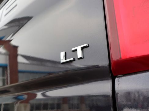 Used 2022 Chevrolet Silverado 1500 LT Trail Boss w/ LT Trail Boss Premium Package image 41