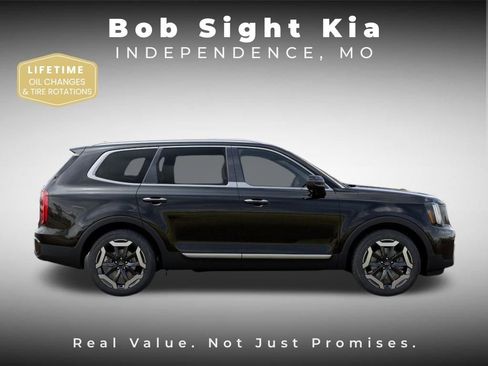 New 2025 Kia Telluride S image 7