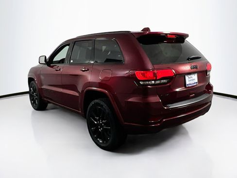 Used 2022 Jeep Grand Cherokee Laredo X image 7