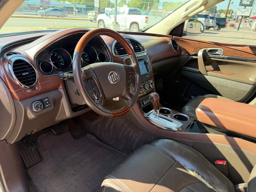Used 2013 Buick Enclave Premium FWD image 29