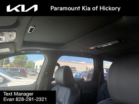 Used 2024 Hyundai Palisade SEL FWD image 5