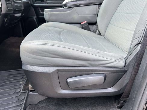 Used 2014 RAM 1500 Express AWD/4WD image 19