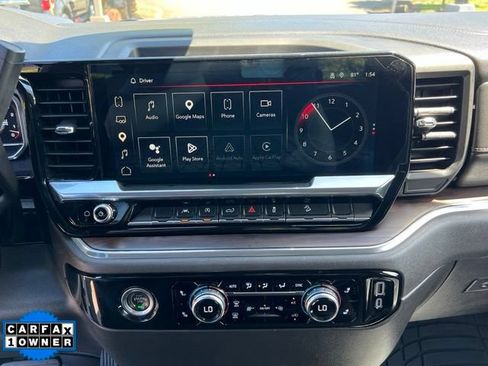Used 2023 GMC Sierra 1500 SLT w/ X31 Off-Road Package AWD/4WD image 24
