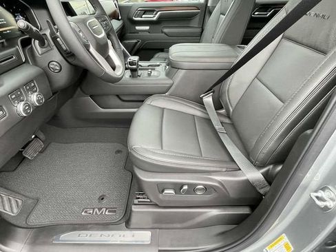 New 2026 GMC Sierra 1500 Denali image 12