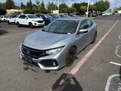 Used 2018 Honda Civic EX image 3
