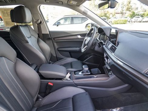Certified 2023 Audi Q5 e Premium Plus w/ Premium Plus Package AWD/4WD image 18