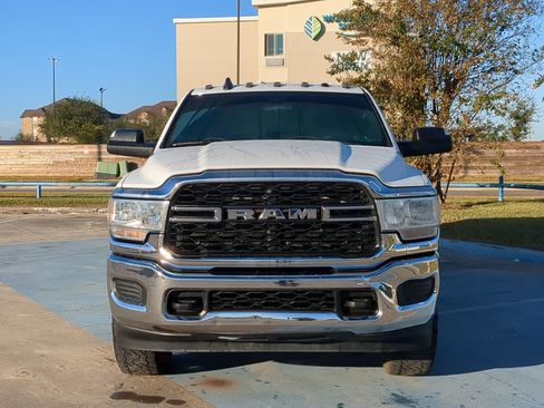 Used 2021 RAM 2500 Tradesman image 9