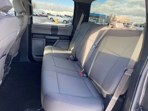 Used 2016 Ford F150 XLT image 16