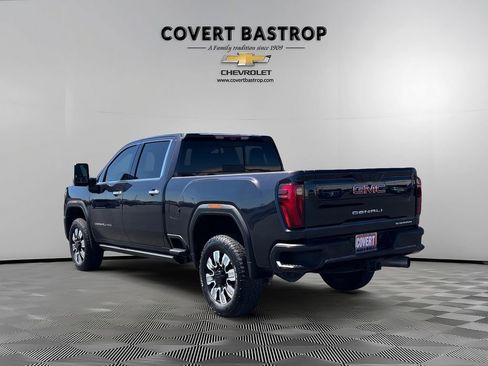 Used 2024 GMC Sierra 2500 Denali w/ Denali Reserve Package image 5