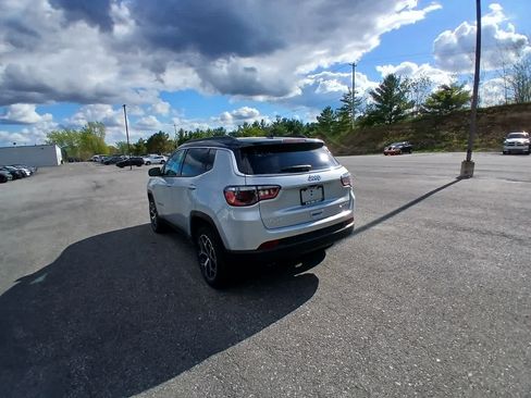 New 2026 Jeep Compass Limited AWD/4WD image 6