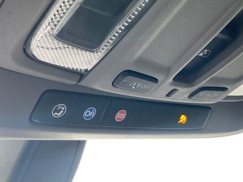 Used 2019 Chevrolet Silverado 1500 LT image 16