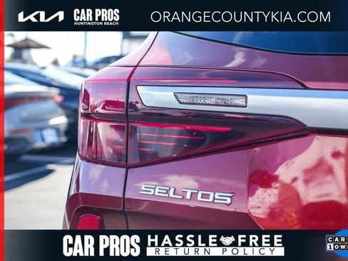 Certified 2023 Kia Seltos S w/ Navigation Package image 9