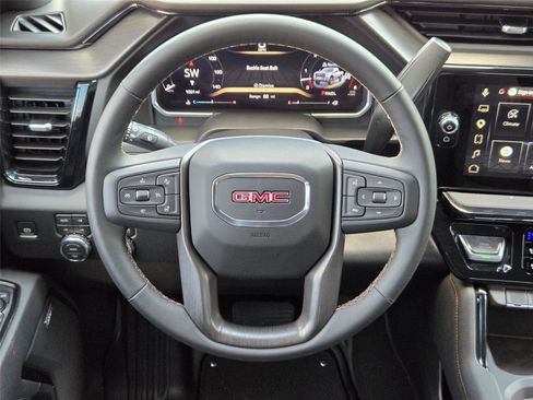 Used 2026 GMC Sierra 2500 AT4 w/ AT4 Preferred Package AWD/4WD image 15