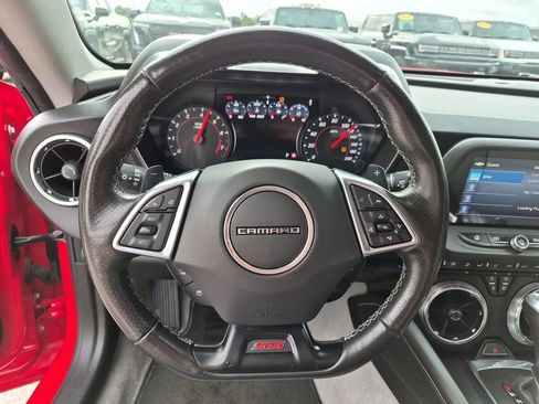 Used 2019 Chevrolet Camaro SS RWD image 21