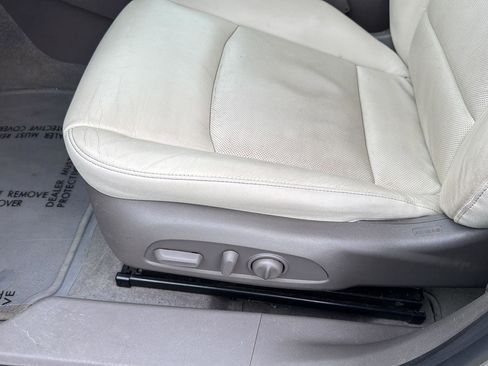 Used 2024 Chevrolet Malibu LT image 27