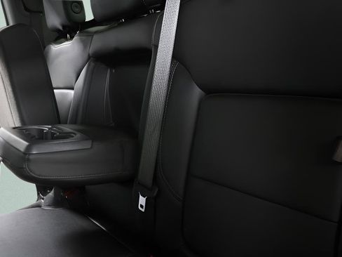 Used 2020 Chevrolet Silverado 1500 LT Trail Boss w/ Midnight Edition AWD/4WD image 25