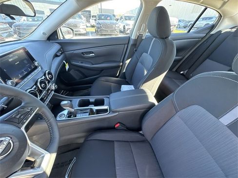 New 2025 Nissan Sentra SV image 20