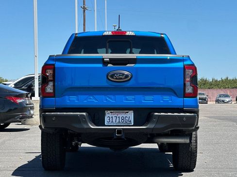 Used 2025 Ford Ranger Lariat w/ FX4 Off-Road Package AWD/4WD image 5