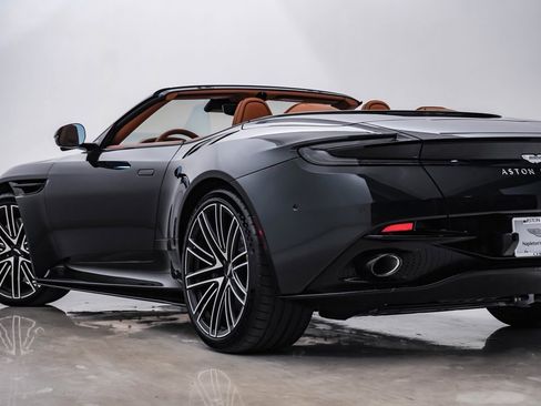 New 2026 Aston Martin DB12 Volante image 11