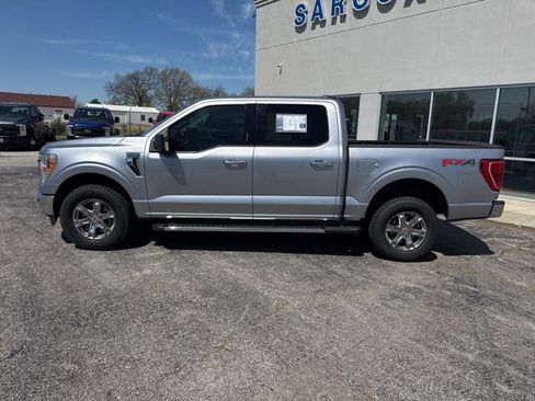 Used 2021 Ford F150 XLT w/ Equipment Group 301A Mid AWD/4WD image 8