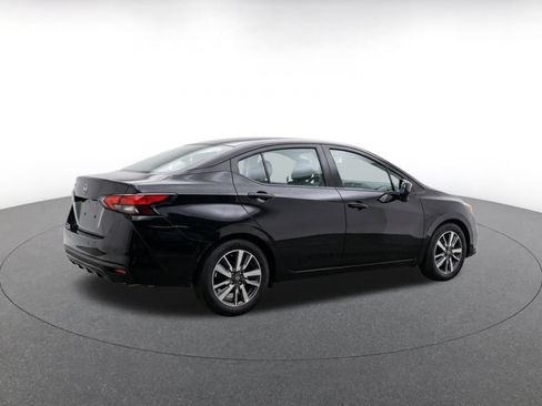 Used 2025 Nissan Versa SV FWD image 8