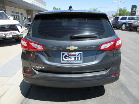 Used 2021 Chevrolet Equinox LS w/ LPO, Floor Liner Package FWD image 8