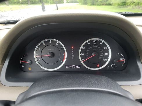 Used 2010 Honda Accord LX image 16
