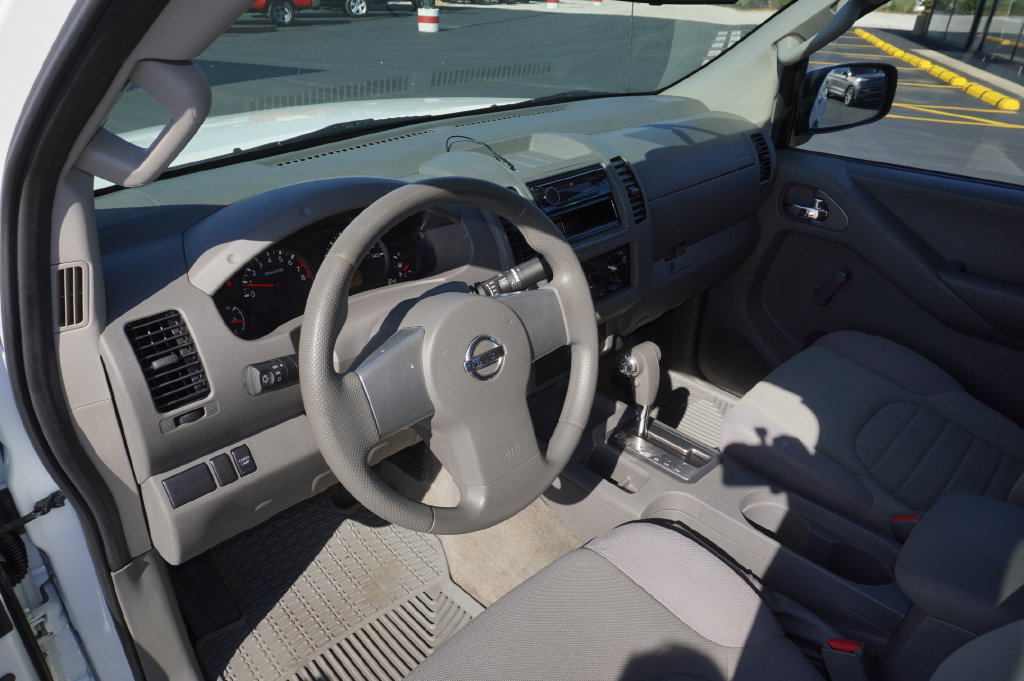 Used 2013 Nissan Frontier S RWD image 21
